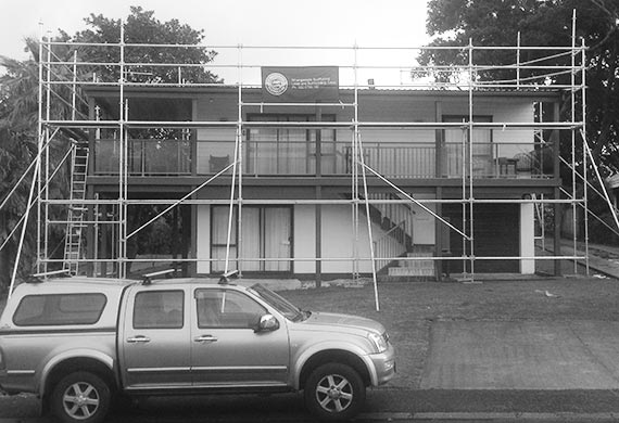 Working platforms and edge protection for residential project.